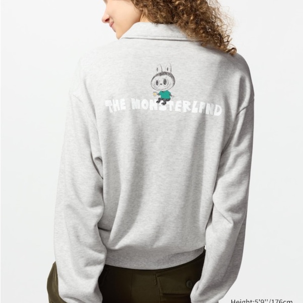 NWOT POP MART HALF-ZIP SWEATSHIRT size L